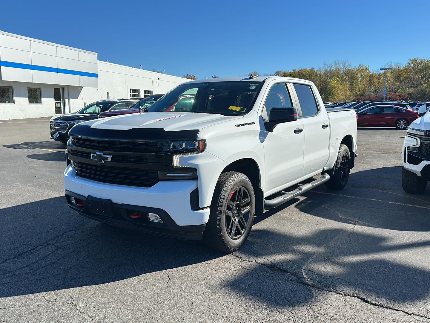 Used 2021 Summit White Chevrolet RST image 6