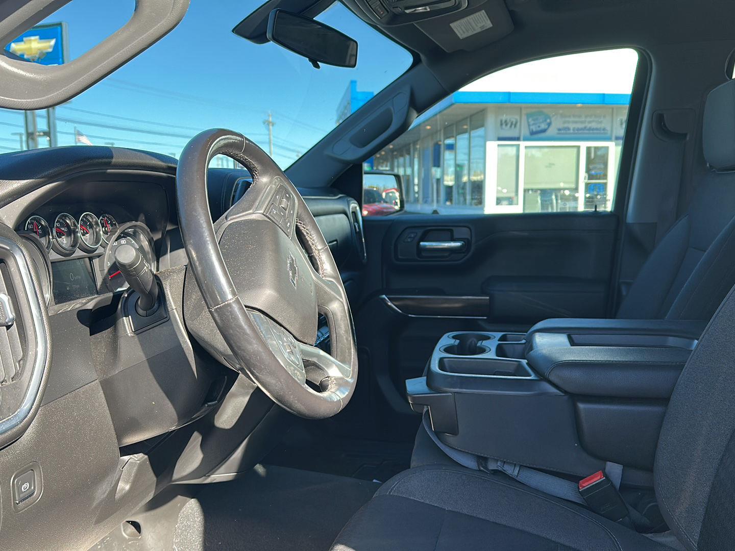 Used 2021 Summit White Chevrolet RST image 8