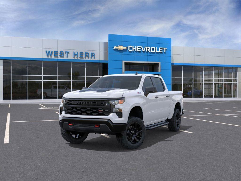 Used 2026 Summit White Chevrolet Custom Trail Boss image 8