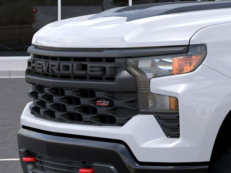 Used 2026 Summit White Chevrolet Custom Trail Boss image 13