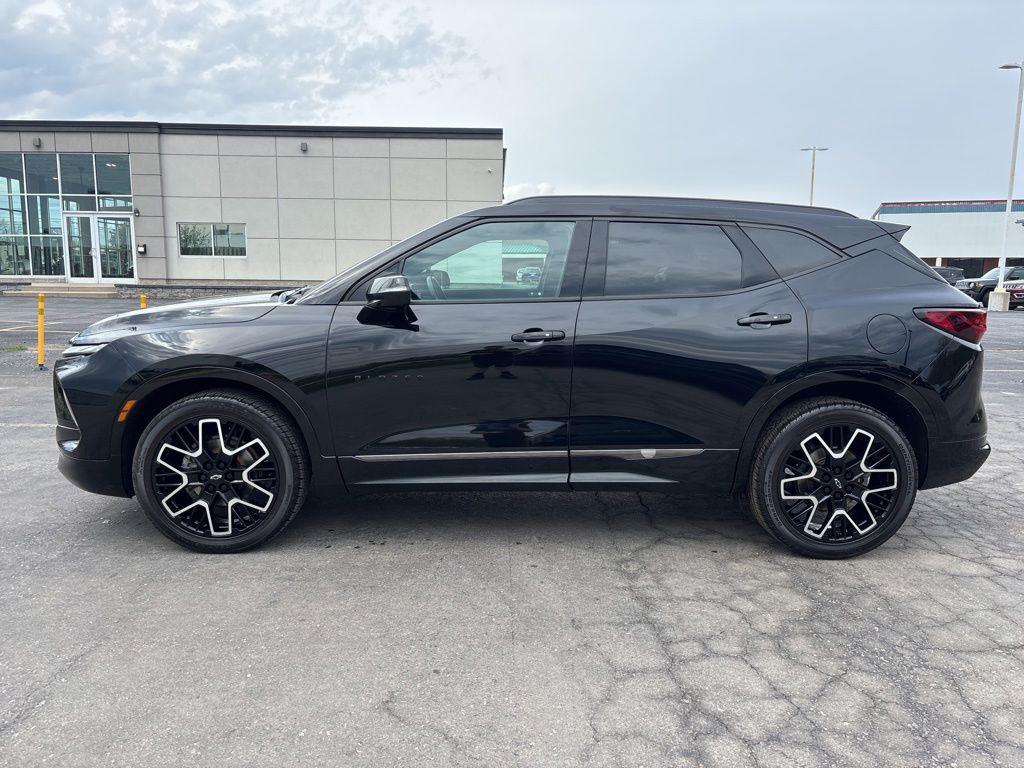 Used 2023 Black Chevrolet RS image 4