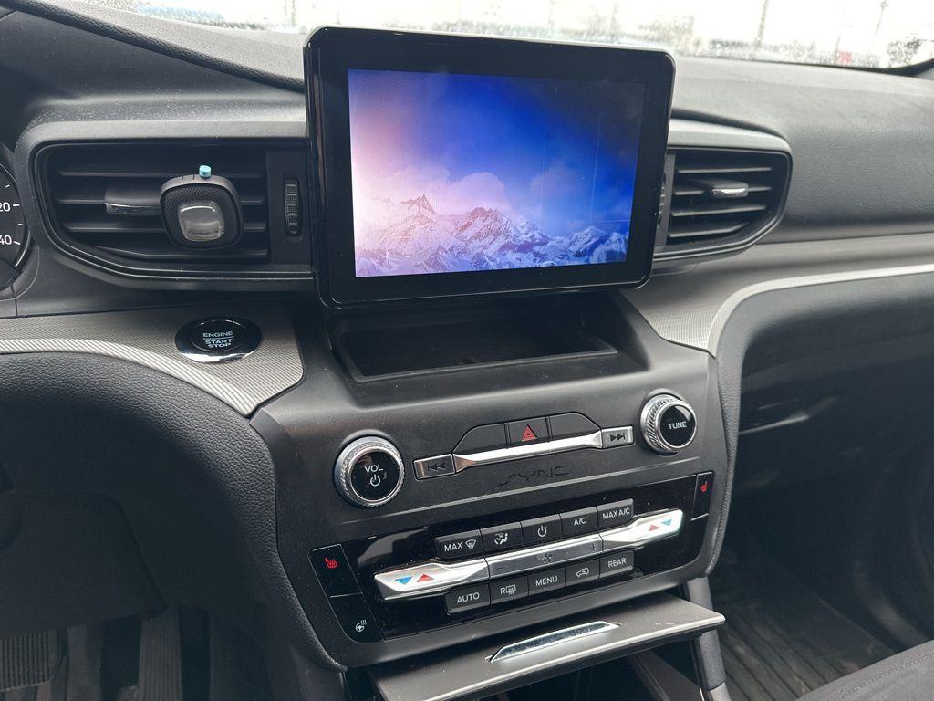 Used 2020 Magnetic Ford XLT image 7