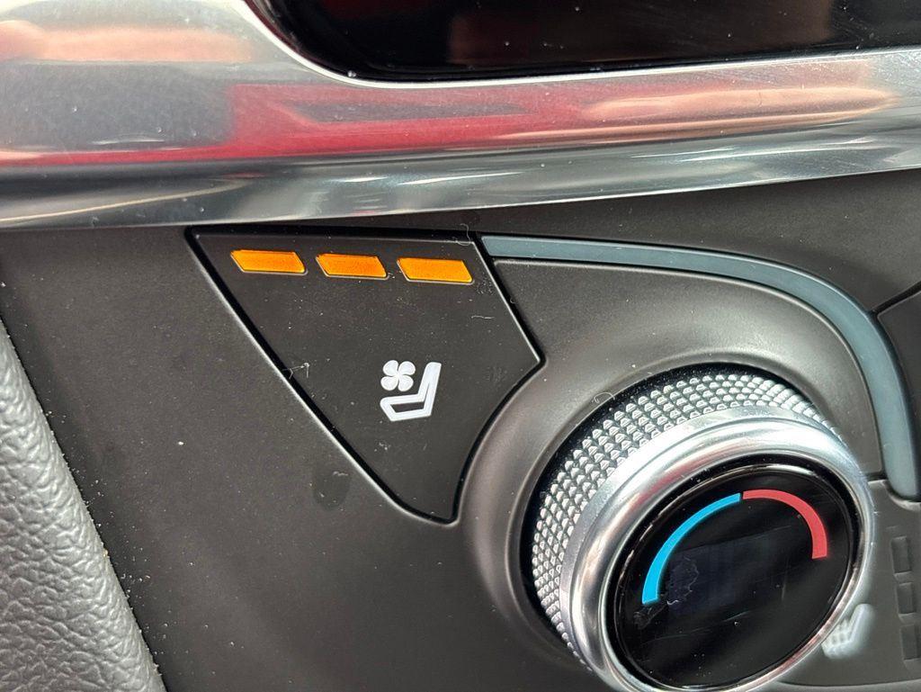 Used 2023 Black Metallic Chevrolet Premier image 31