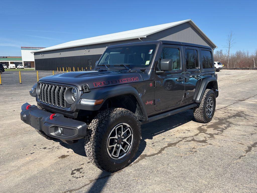 Used 2025 Granite Crystal Metallic Clear Jeep Rubicon image 3