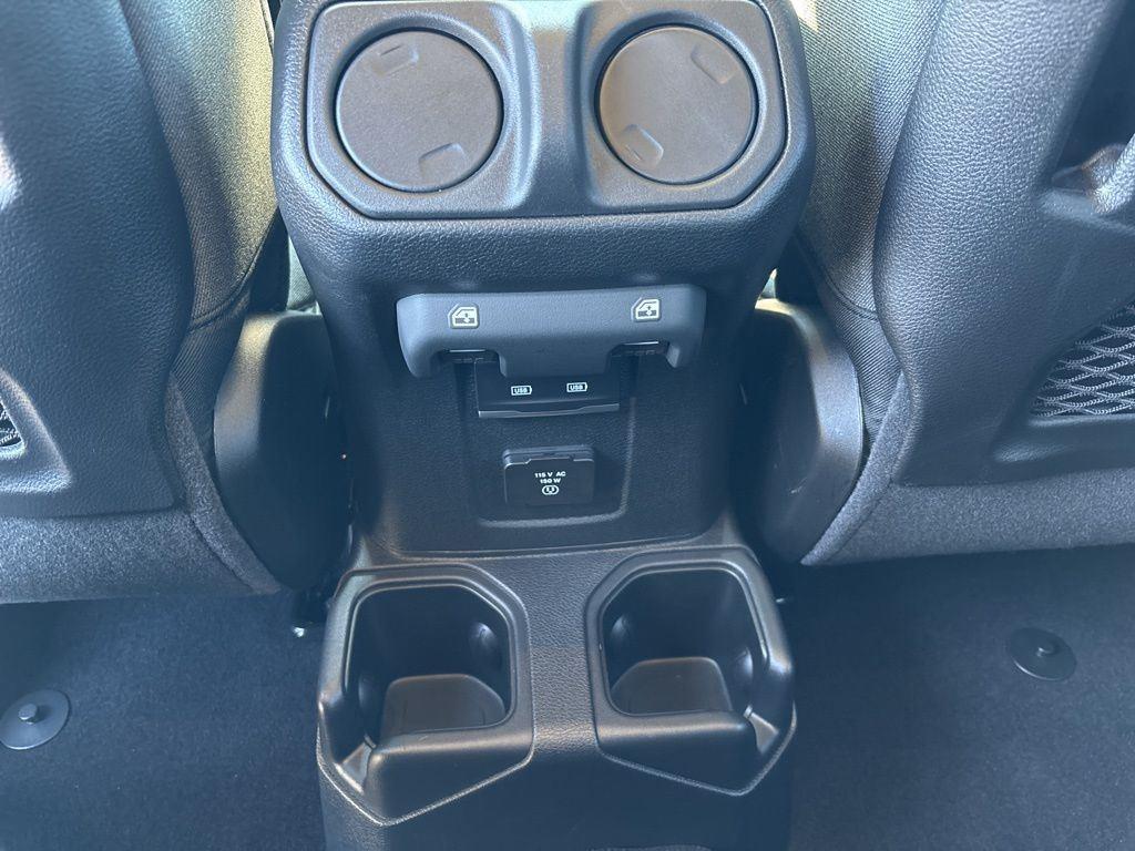 Used 2025 Granite Crystal Metallic Clear Jeep Rubicon image 16
