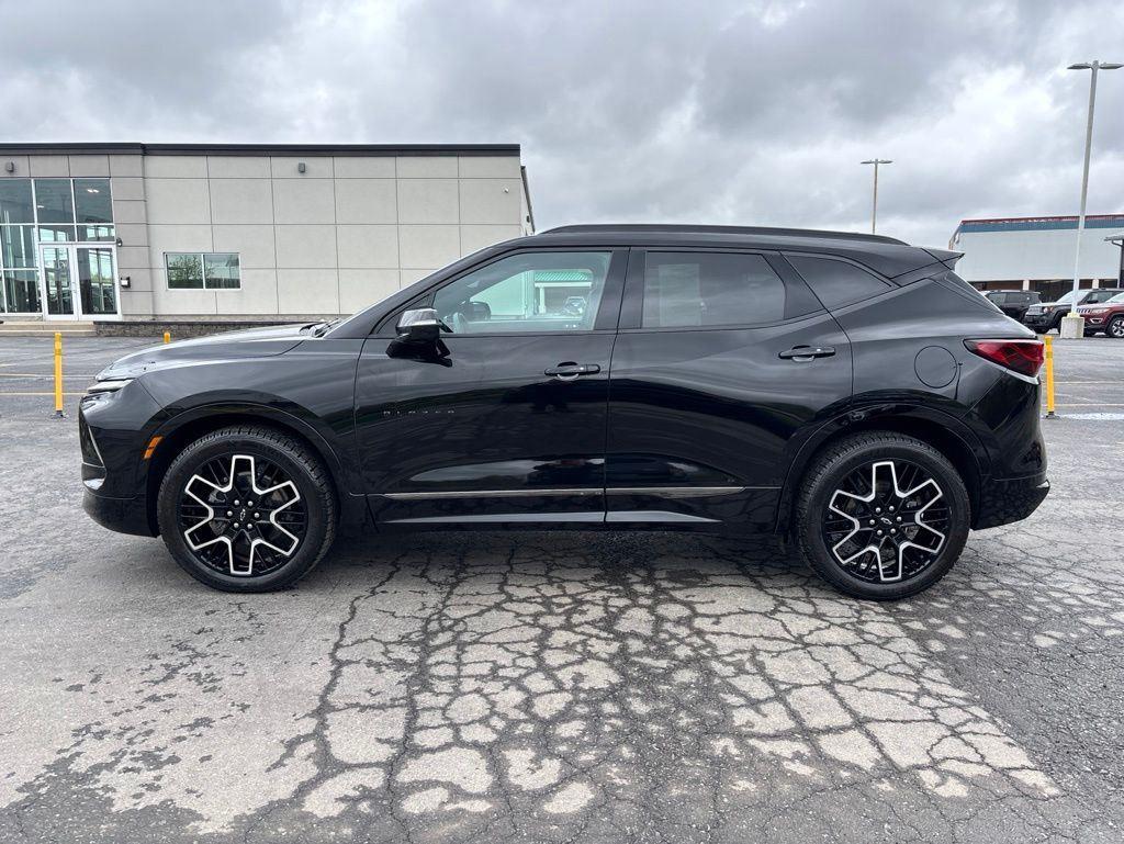 Used 2023 Black Chevrolet RS image 4