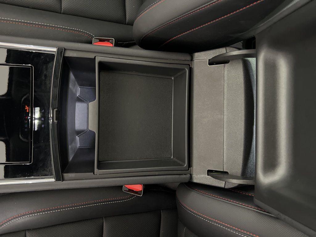 Used 2025 Black Metallic Chevrolet Z71 image 18