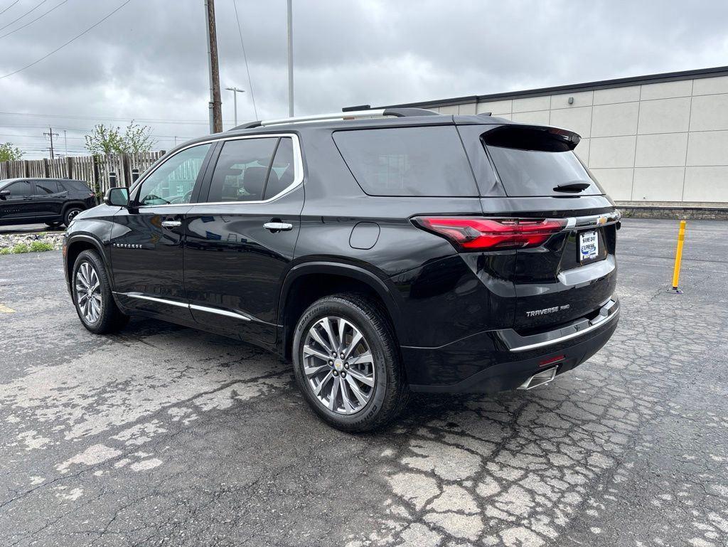 Used 2023 Black Metallic Chevrolet Premier image 5