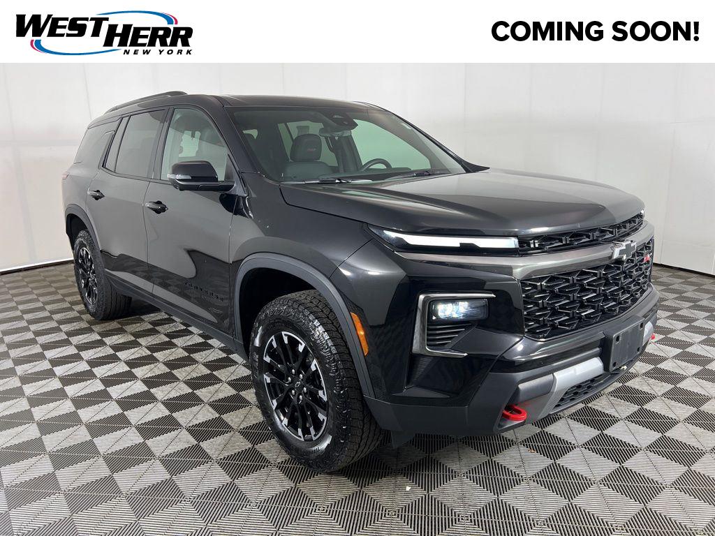 Black Metallic 2025 Chevrolet Traverse SUV / Crossover Four-Wheel Drive 8-Speed Automatic
