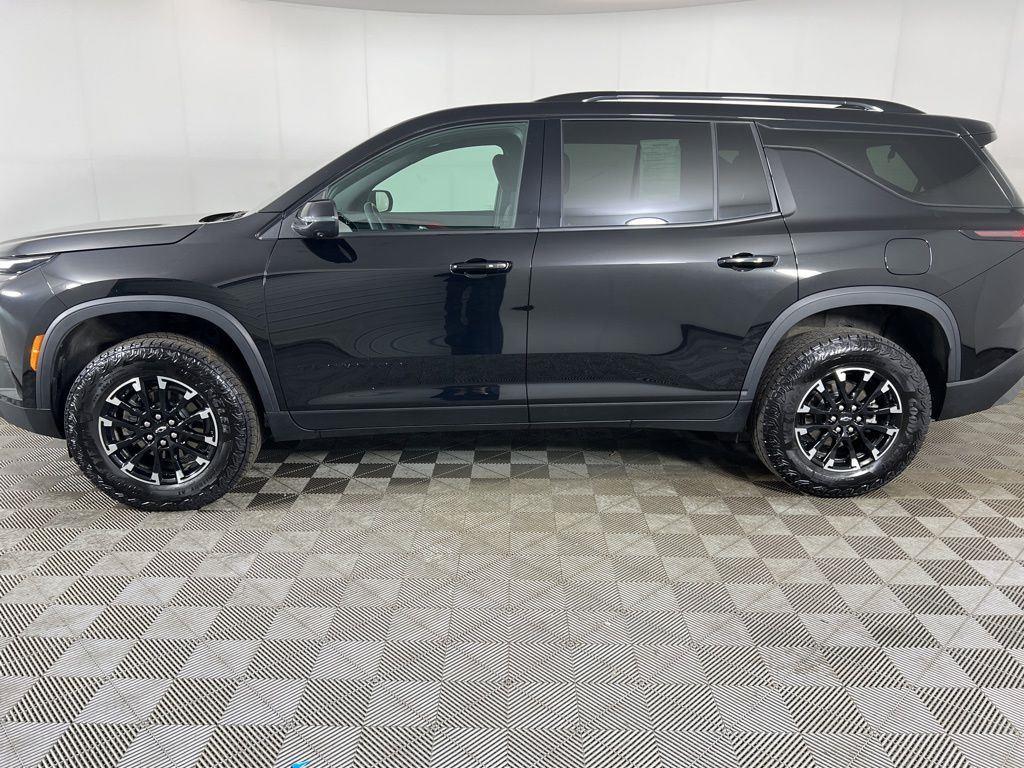 Used 2025 Black Metallic Chevrolet Z71 image 6