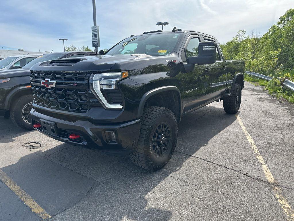 Used 2024 Black Chevrolet ZR2 image 5