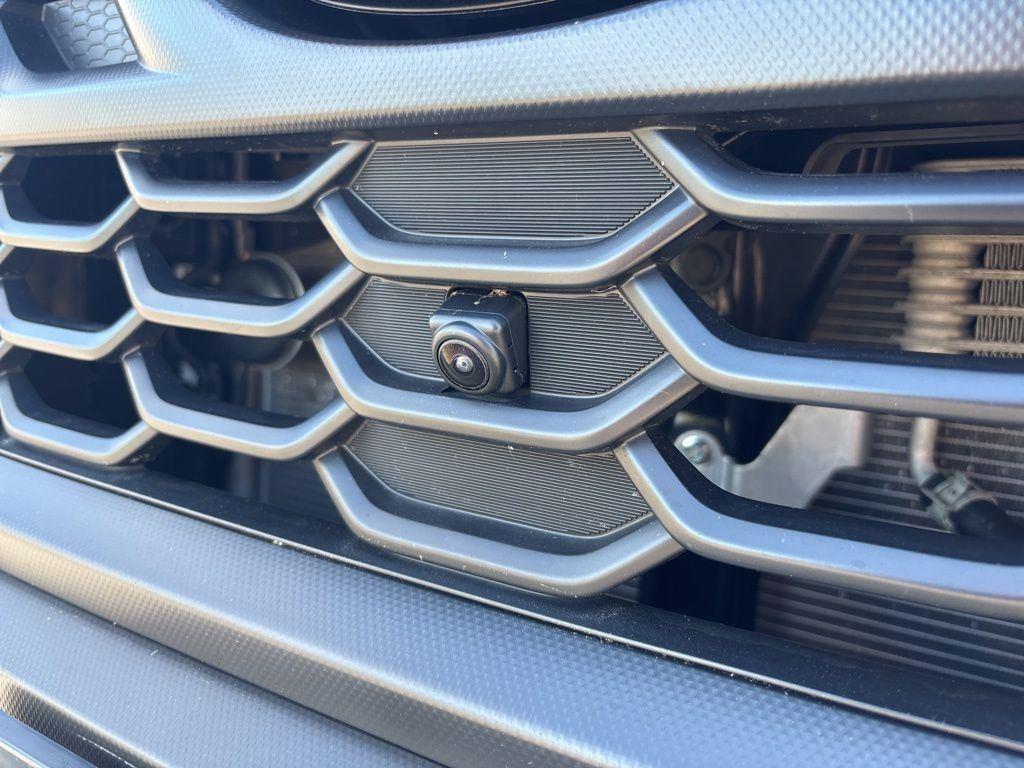 Used 2024 Ice Silver Metallic Subaru Wilderness image 11