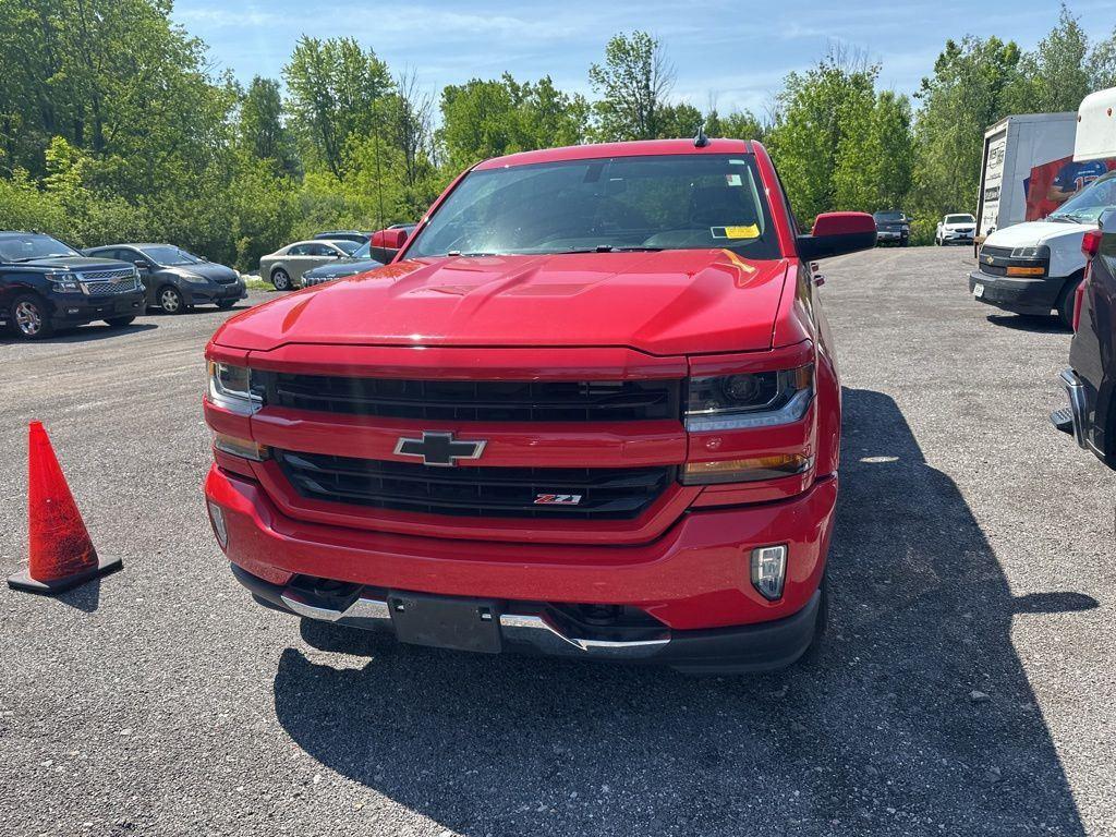 Used 2019 Red Chevrolet LT image 2
