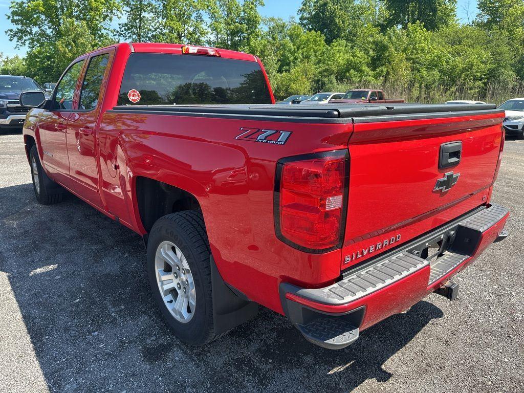 Used 2019 Red Chevrolet LT image 4