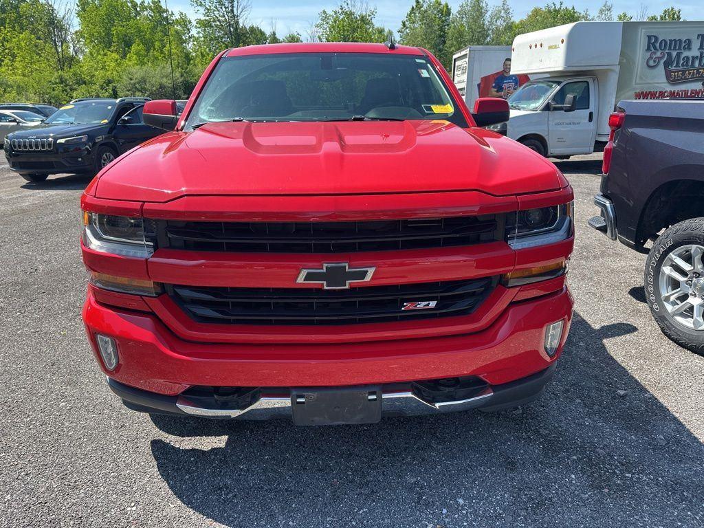 Used 2019 Red Chevrolet LT image 7