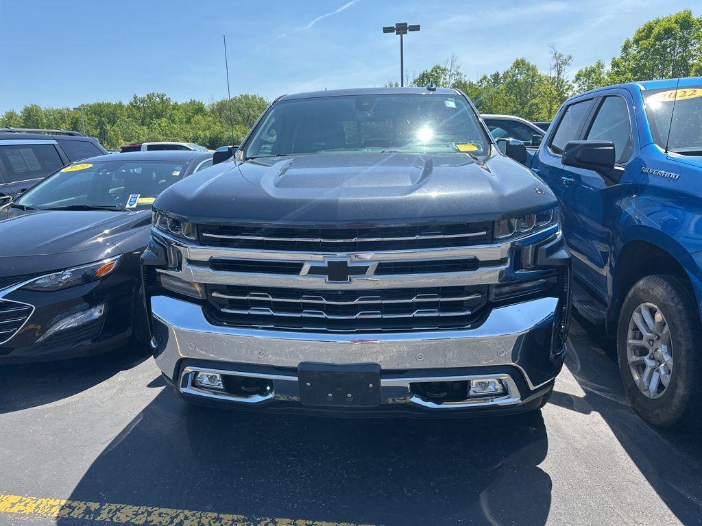 Used 2021 Shadow Gray Metallic Chevrolet LTZ image 5