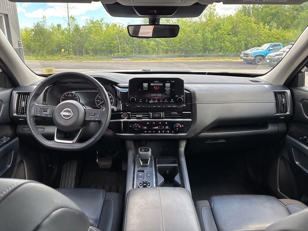 Used 2024 Super Black Nissan SL image 20