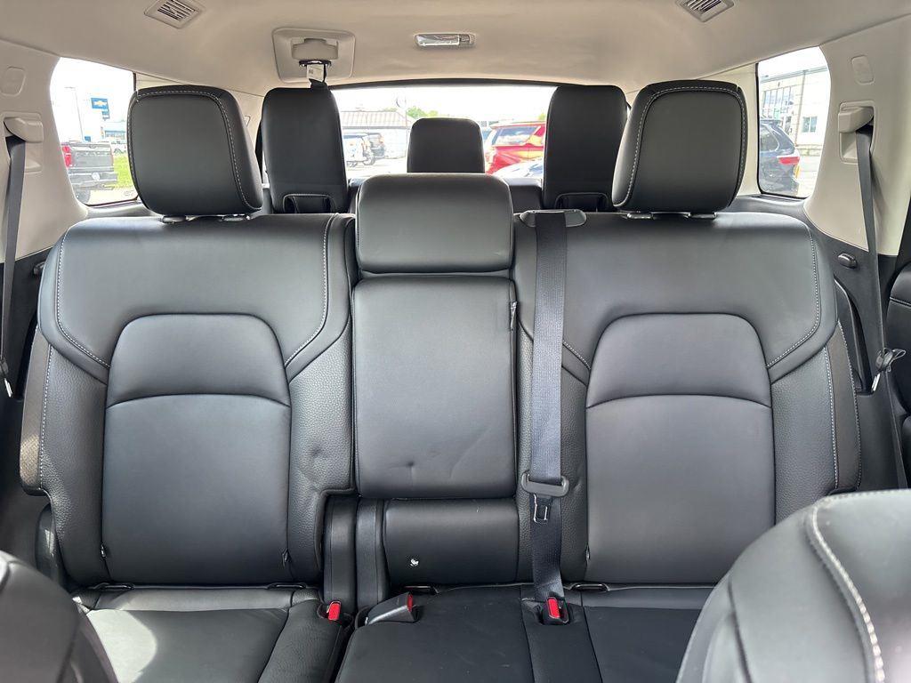 Used 2024 Super Black Nissan SL image 26
