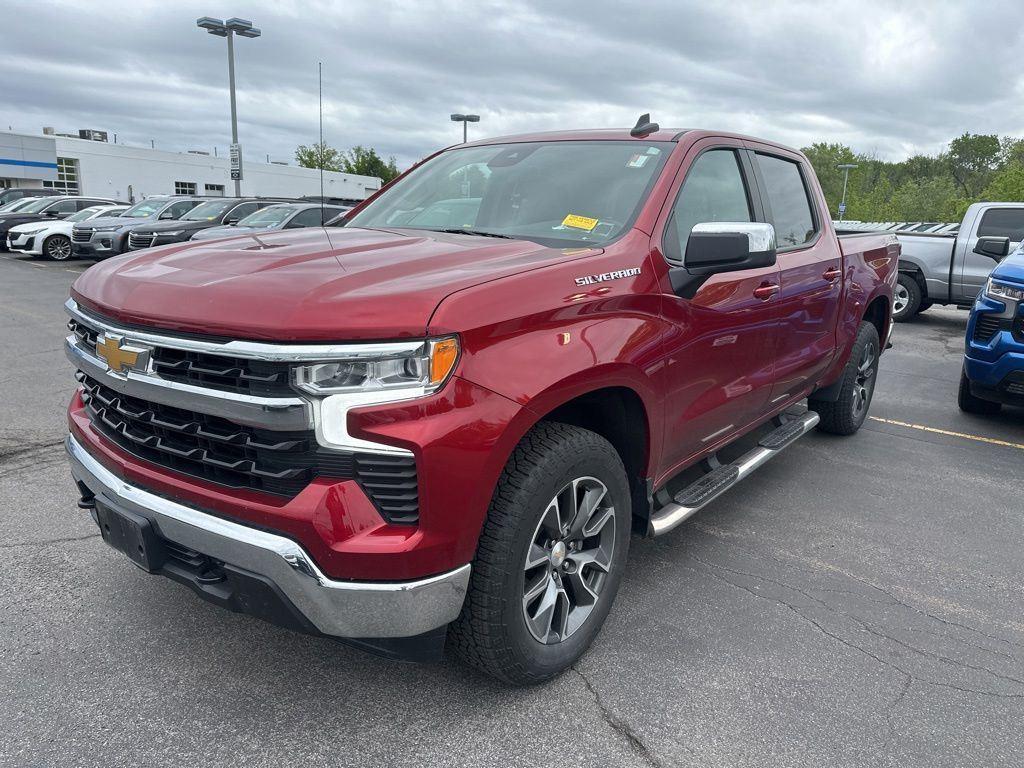 Used 2023 Radiant Red Chevrolet LT image 6