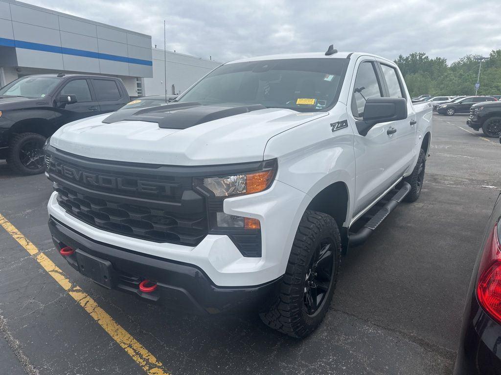 Used 2023 Summit White Chevrolet Custom Trail Boss image 5