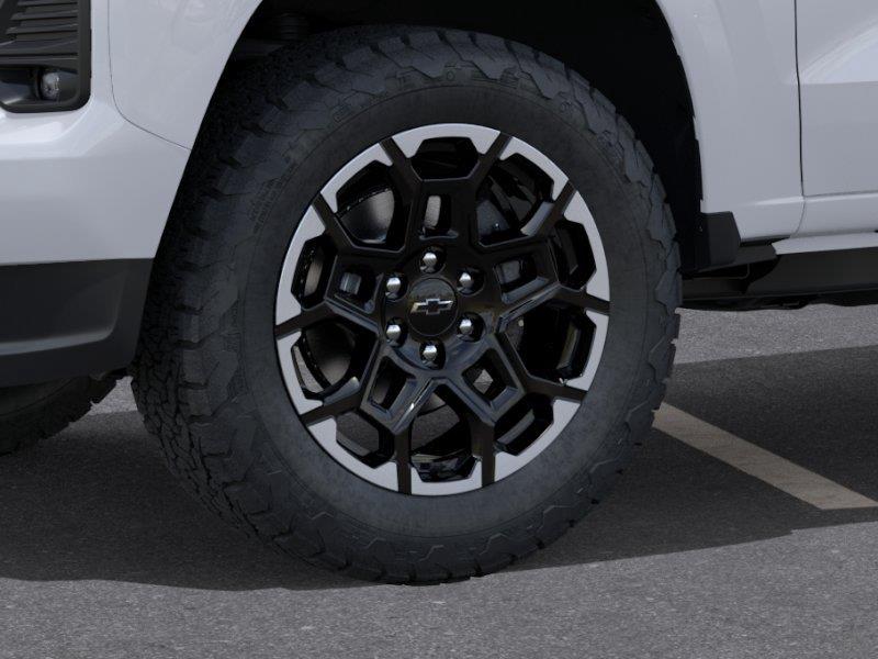New 2026 Summit White Chevrolet Z71 image 10