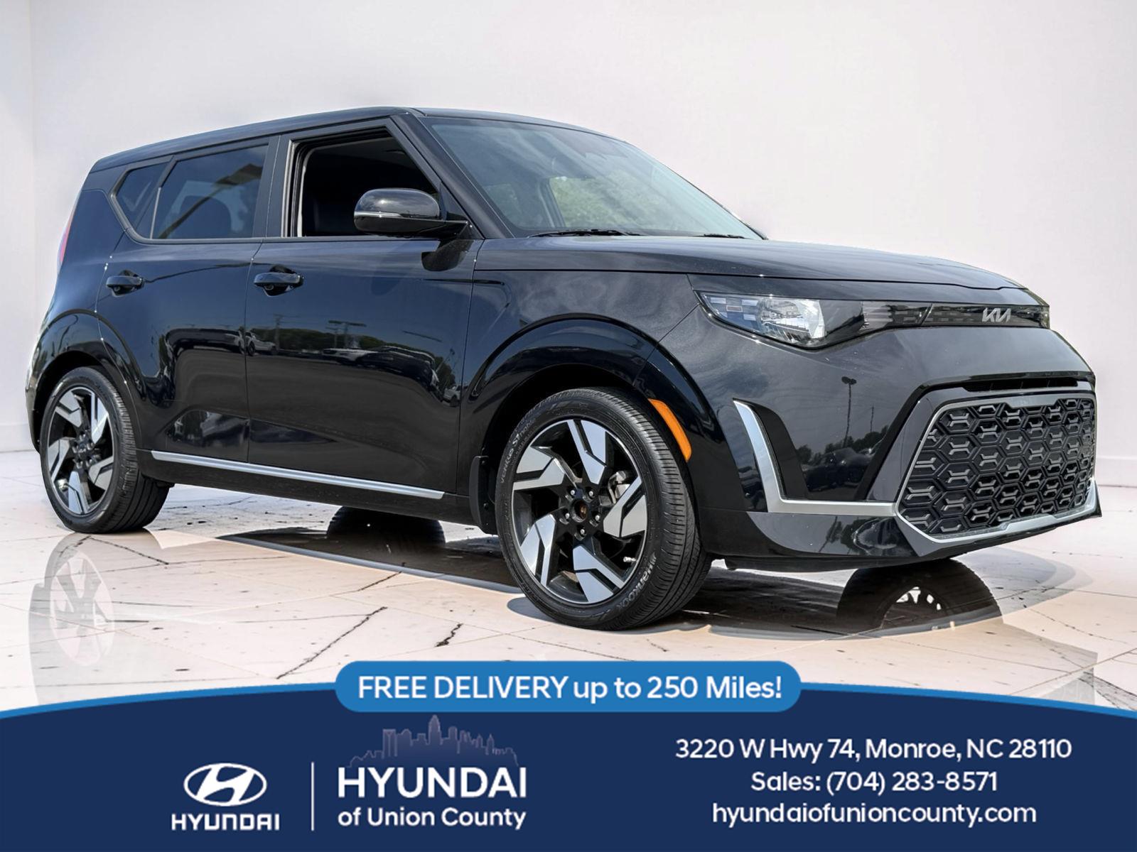 2023 Kia Soul GT-Line FWD