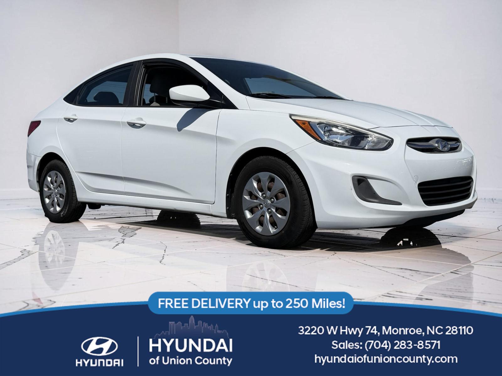 Century White 2017 Hyundai Accent SE Sedan FWD Sedan Front-Wheel Drive Automatic