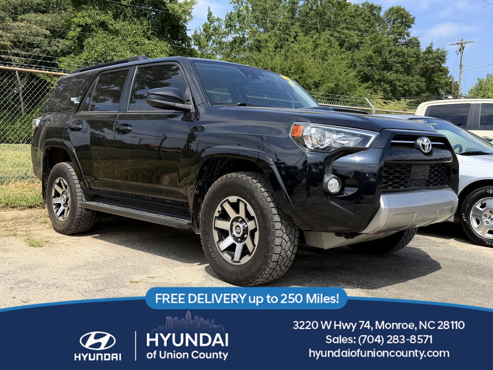 Midnight Black Metallic 2020 Toyota 4Runner SUV / Crossover Four-Wheel Drive Automatic