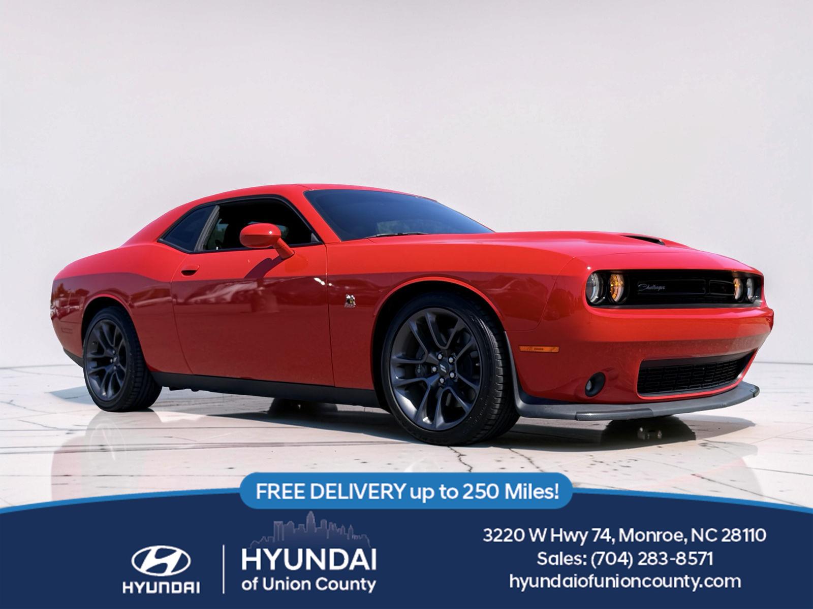 Torred Clearcoat 2023 Dodge Challenger Coupe Rear-Wheel Drive 8-Speed Automatic