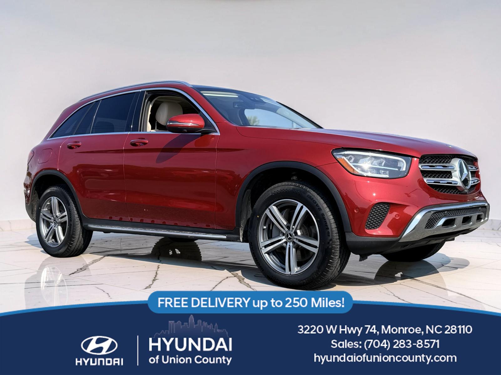 MANUFAKTUR Cardinal Red Metallic 2022 Mercedes-Benz GLC SUV / Crossover Rear-Wheel Drive Automatic