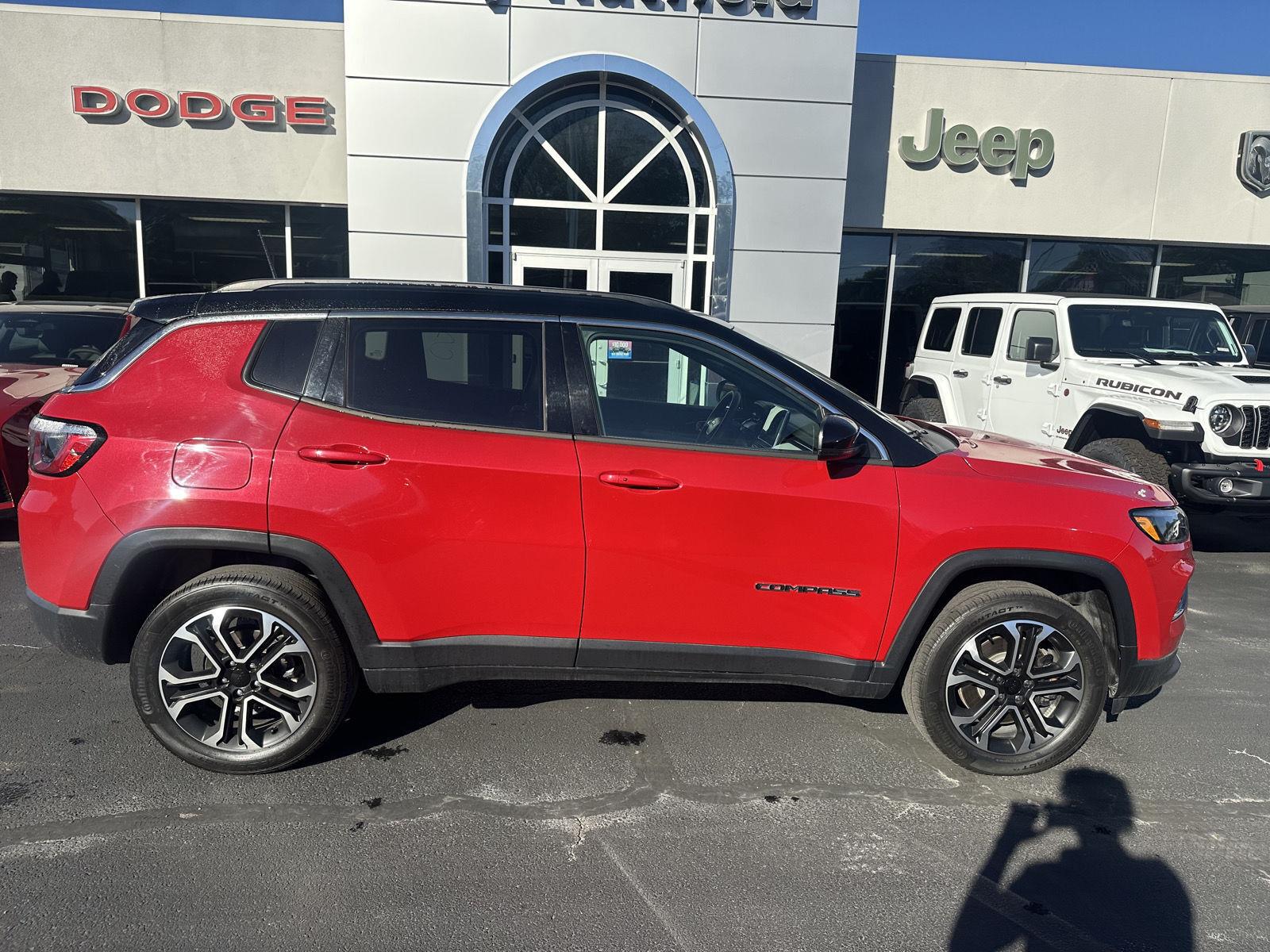Redline Pearlcoat 2023 Jeep Compass SUV / Crossover Four-Wheel Drive 8-Speed Automatic
