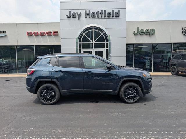 Fathom Blue Pearl Coat 2026 Jeep Compass SUV / Crossover Four-Wheel Drive 8-Speed Automatic