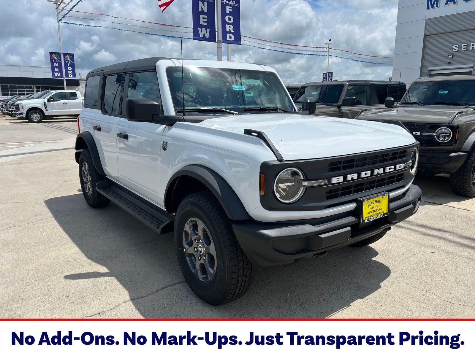Oxford White 2026 Ford Bronco SUV / Crossover Four-Wheel Drive 7-Speed Manual