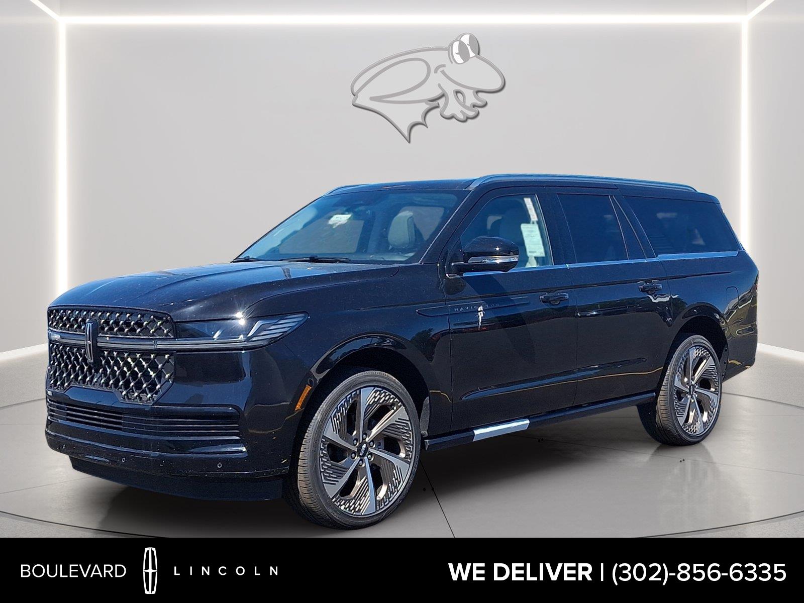 Infinite Black Metallic Clearcoat 2026 Lincoln Navigator SUV / Crossover Four-Wheel Drive Automatic