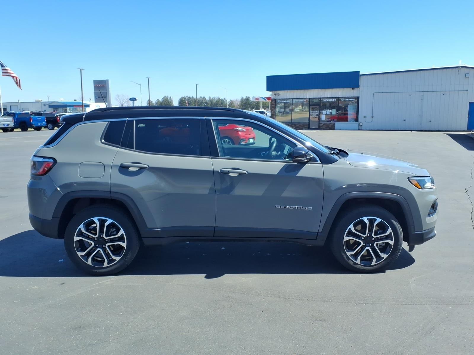 2024 Jeep Compass Limited:14833