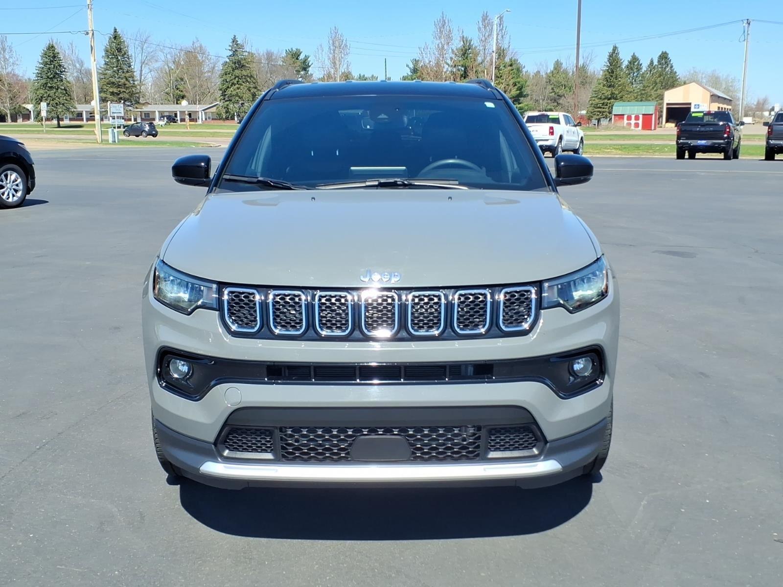 2024 Jeep Compass Limited:14833