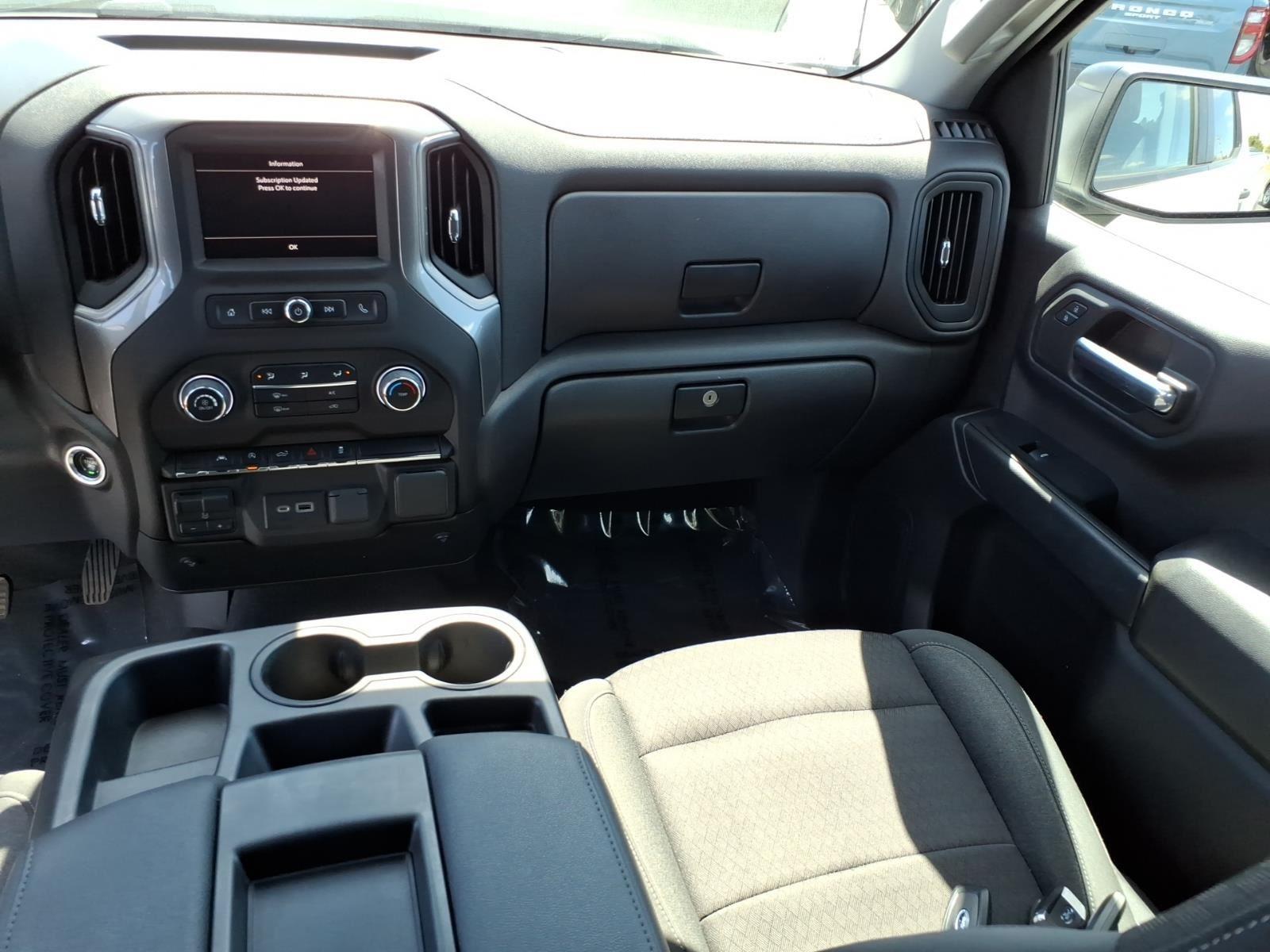 2023 Chevrolet Silverado 1500 Custom:2654A