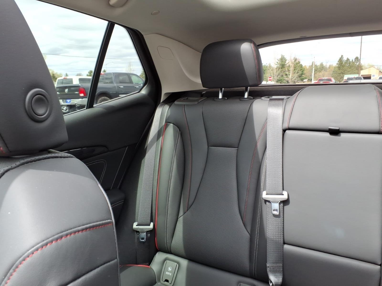 2023 Buick Envision Essence:14844