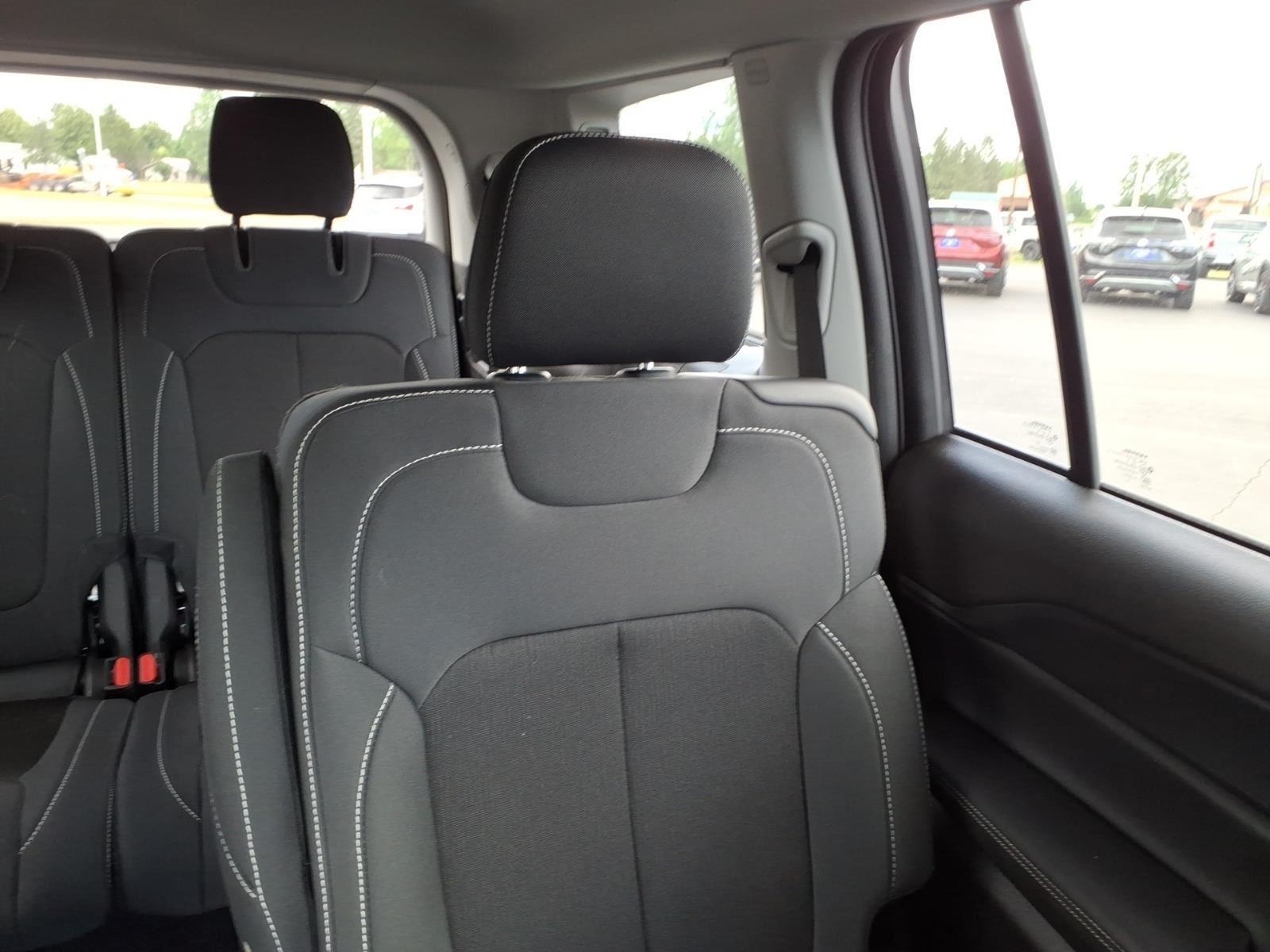 2023 Jeep Grand Cherokee L Laredo:14863