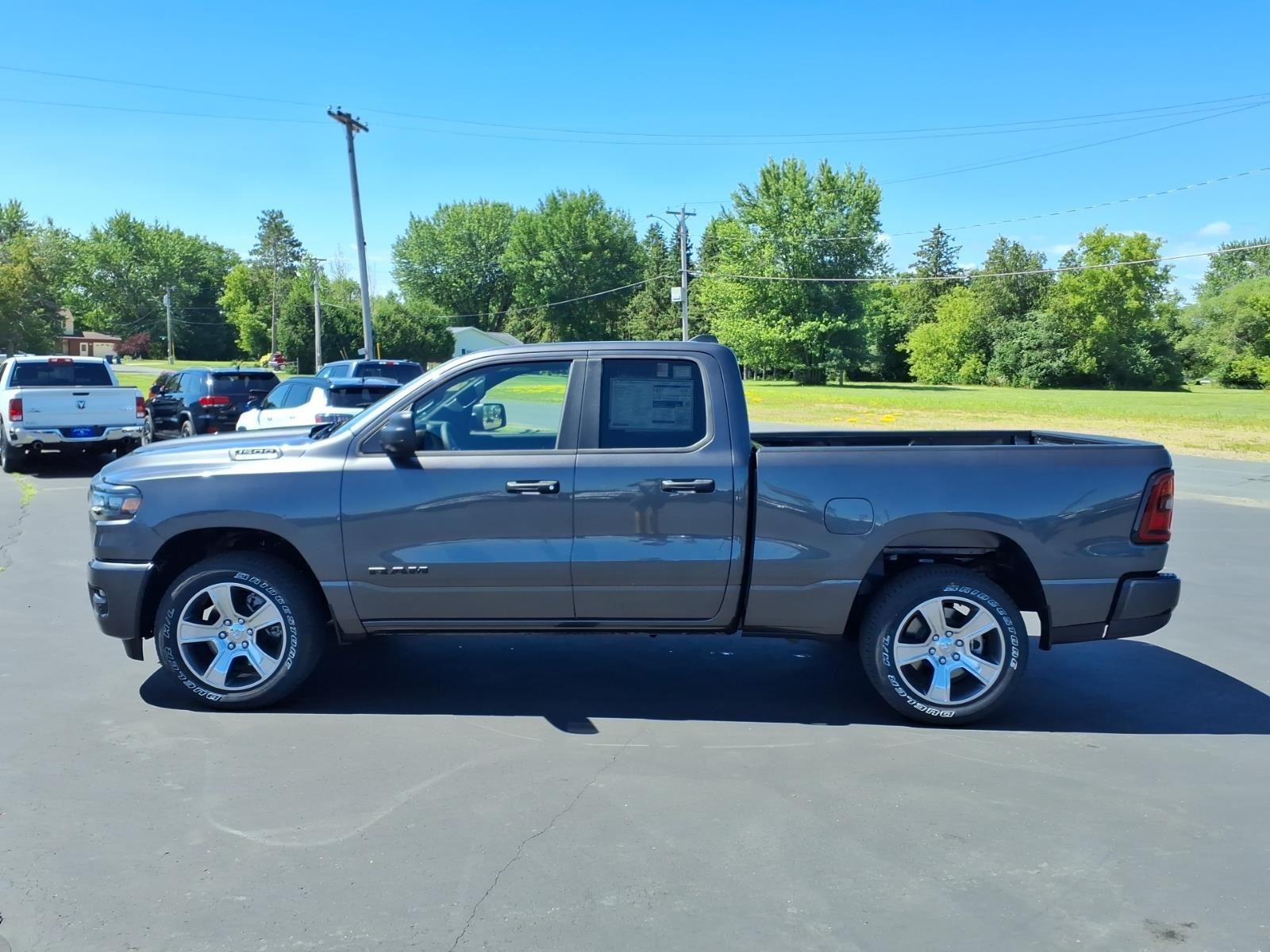 2026 Ram 1500 Express:02651