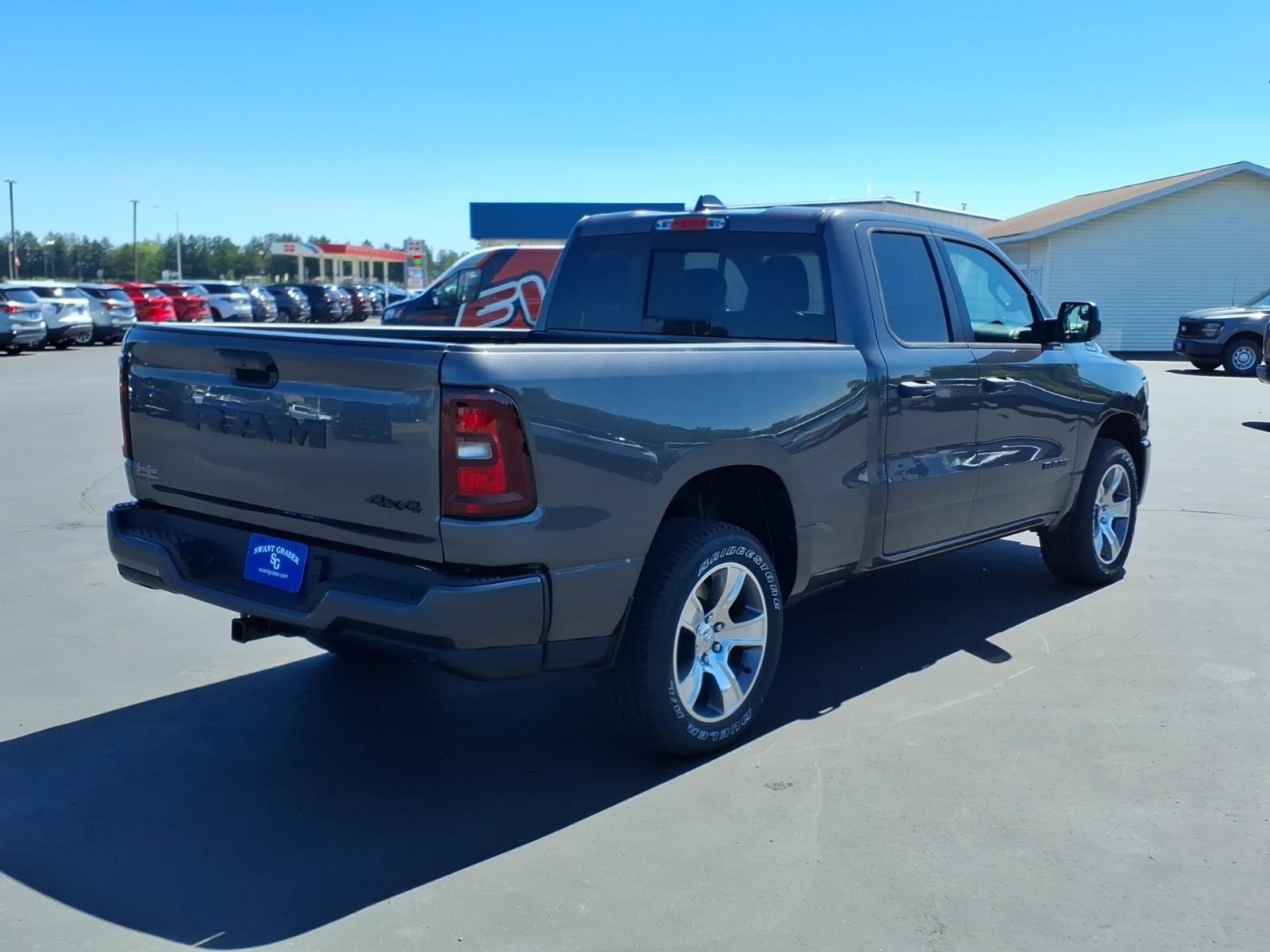 2026 Ram 1500 Express:02651