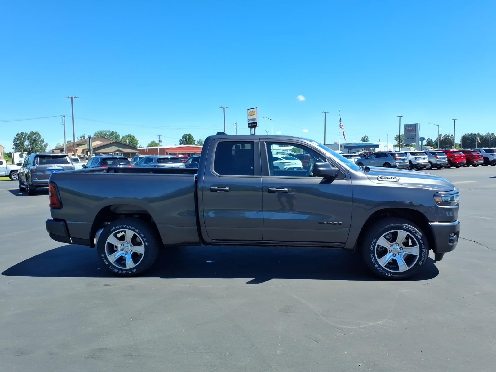 2026 Ram 1500 Express:02651
