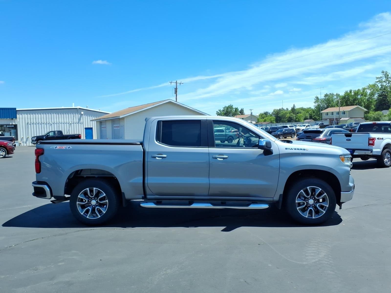 2024 Chevrolet Silverado 1500 LT:02620A