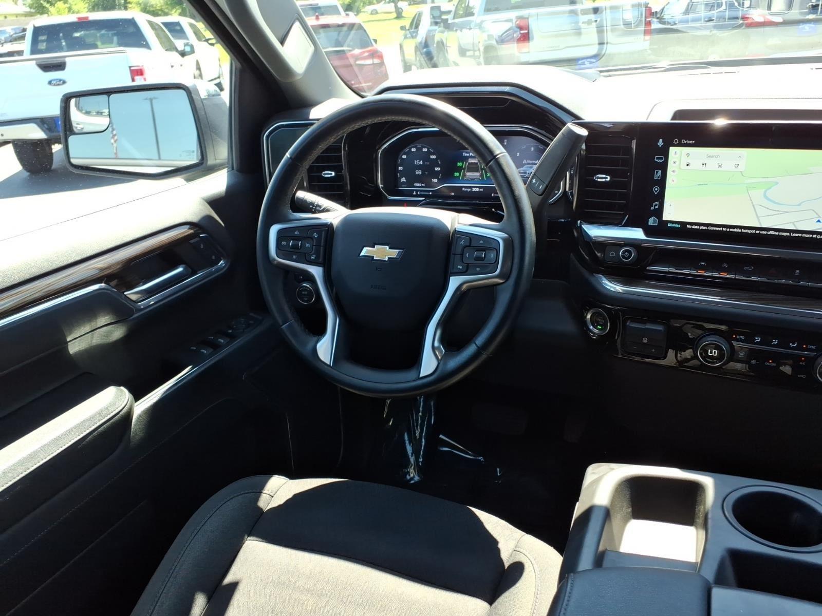 2024 Chevrolet Silverado 1500 LT:02620A
