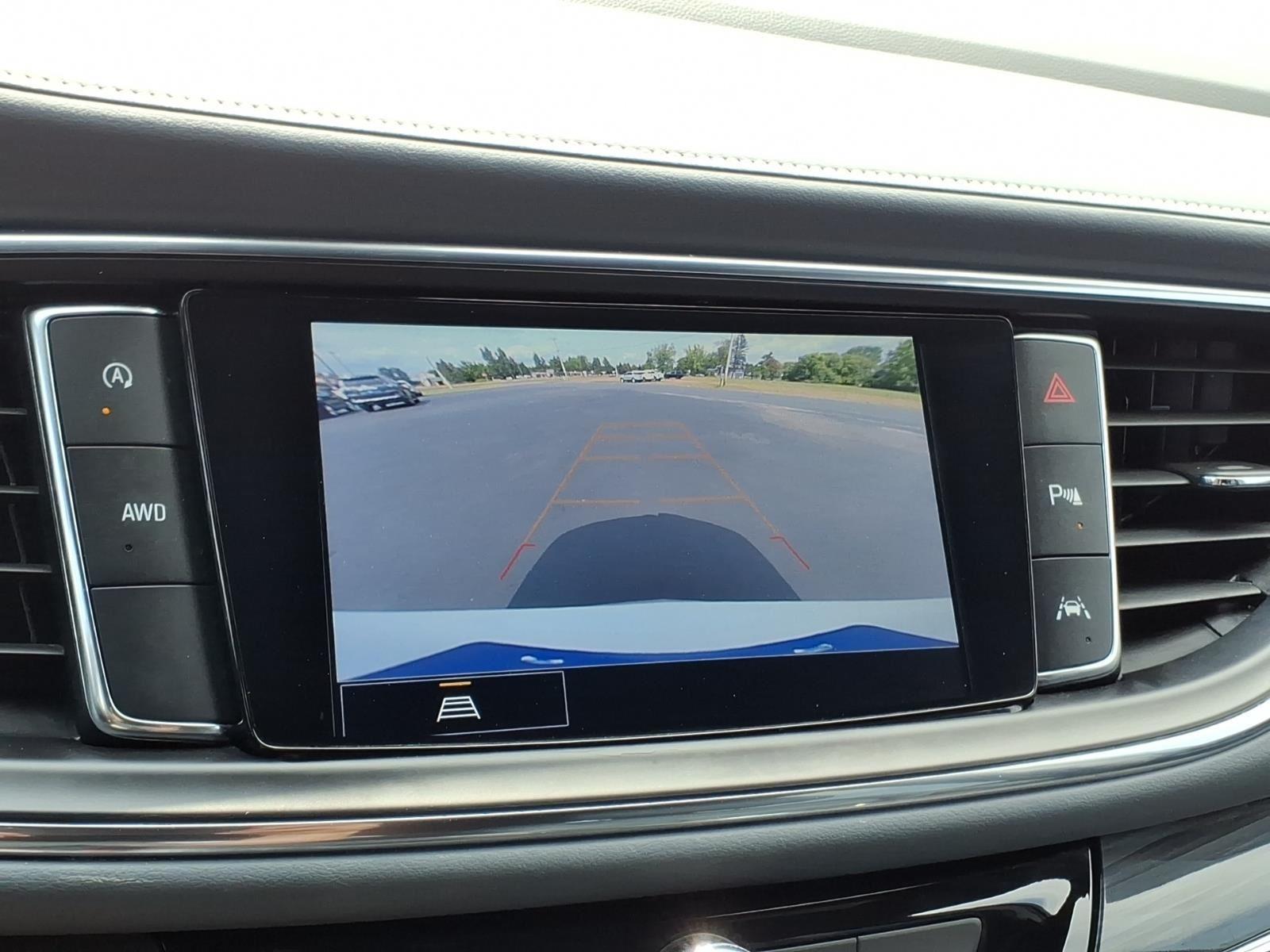 2023 Buick Enclave Essence:14880