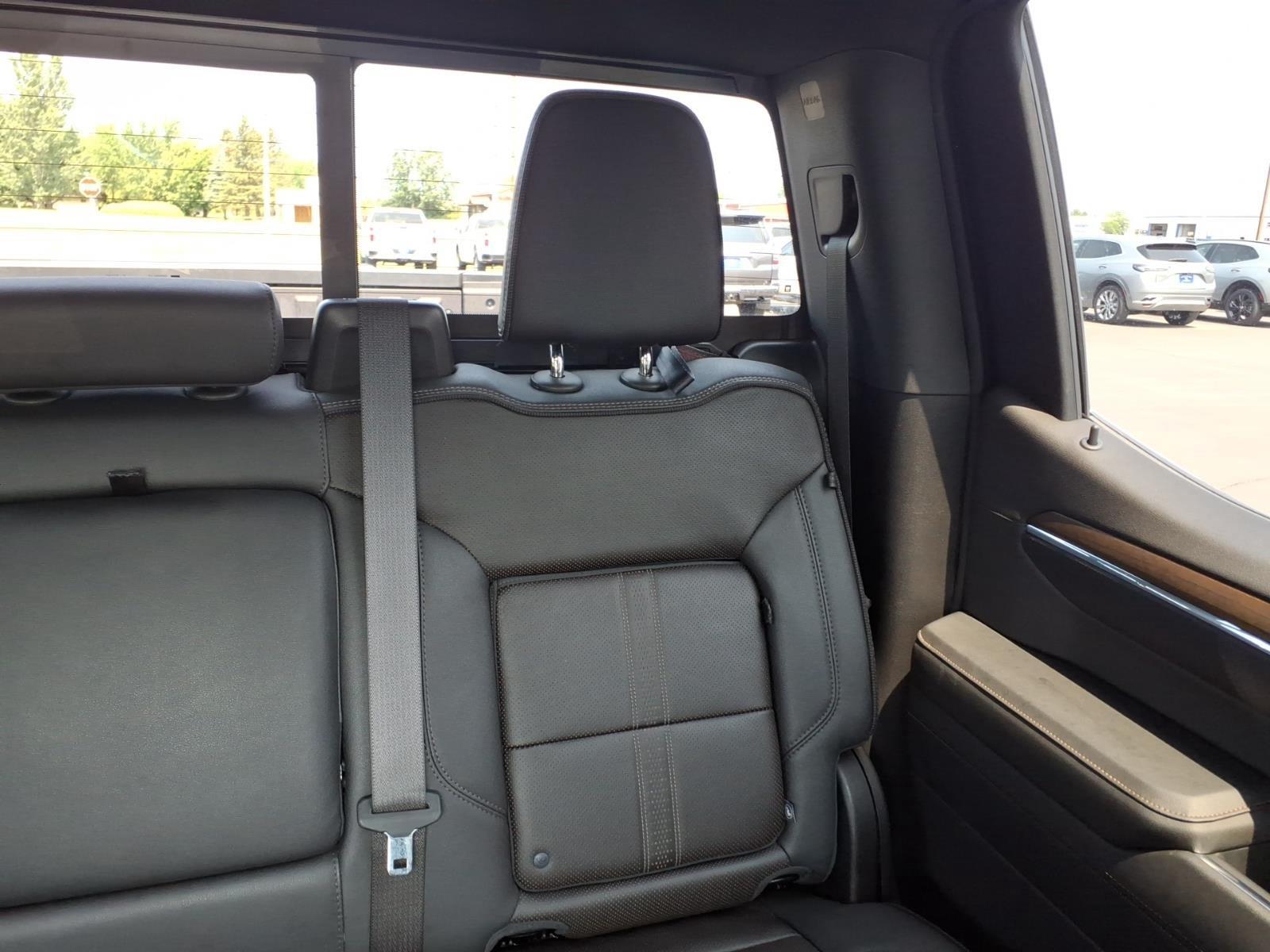 2023 Chevrolet Silverado 1500 High Country:14874