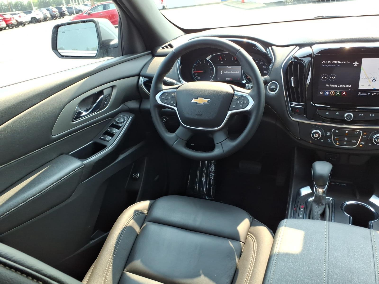 2023 Chevrolet Traverse LT Leather:2701A