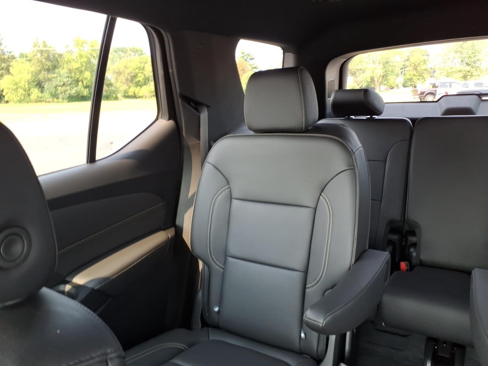 2023 Chevrolet Traverse LT Leather:2701A