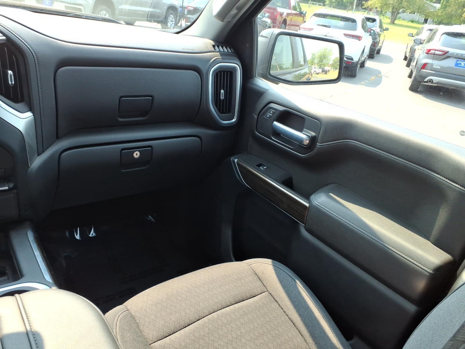 2021 Chevrolet Silverado 1500 RST:02641A