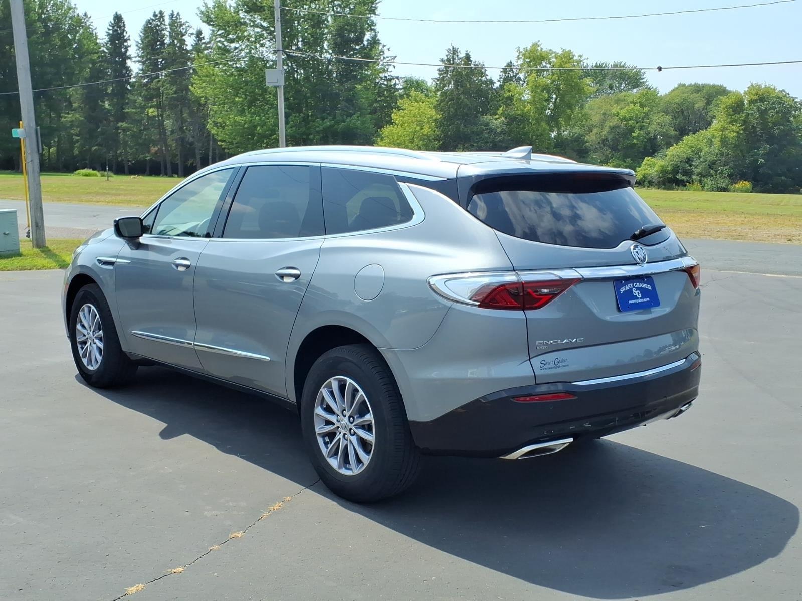 2023 Buick Enclave Essence:14877